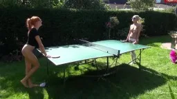 Schnuggie 91 Porno - MILF Fick im Garten