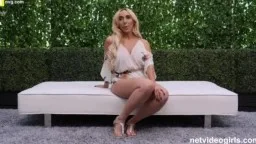 Vollbusige Milf lässt sich outdoor ficken